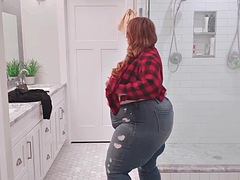 Mulher linda e grande, Peitos grandes, Tetas