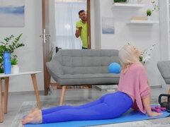 Lovita's face and body lack relevance cause Kristof wants twat