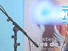 Stor røv, Store bryster, Latinsk, Kneppe maskine, Onani, Orgasme, Trekant, Vibrator