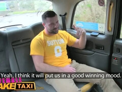 Blondína, Kuřba, Prsnatá, Auto, Puma, Striekanie semena, Hardcore, Výprask