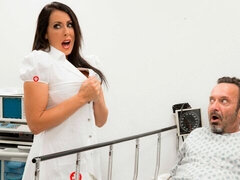 Gros cul, Gros seins, Sucer une bite, Médecin, Branlette thaïlandaise, Léchez, Mère que j'aimerais baiser, Chatte