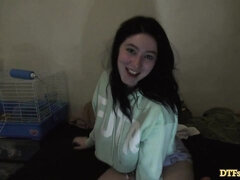 아마추어, 큰 엉덩이, 큰 가슴, 오랄섹스, 흑갈색 머리, 도기스타일, 밀프, 자연의 가슴