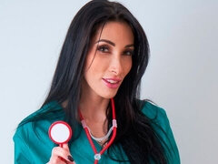 Amateur, Chambre à dormir, Gros cul, Grosse bite, Sucer une bite, En levrette, Pov, Nénés