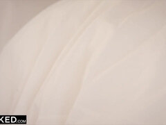 Kukk suging, Brunette, Pikk, Raseblandet, Slikking, Milf, Fitte, Ridning