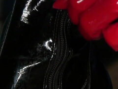 Americano, Dominacion femenina, Tacones, Látex, Madres para coger, Amante, Pelirrojo, Solo