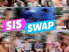 Grote mammen, Pijpbeurt, Vingeren, Masturbatie, Rijpe lesbienne, Moeder die ik wil neuken, Gezichtspunt, Tieten likken