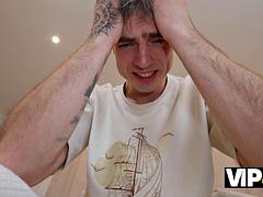 Lízaní zadků, Kotě, Brunetka, Fetiš, Hardcore, Výprask, Běhna, Kozičky
