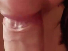 Amateur, Belle grosse femme bgf, Gros cul, Grosse bite, Sucer une bite, Européenne, Lunettes, Seins naturels