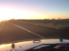 Amatéři, Blondýna, Přítelkyně