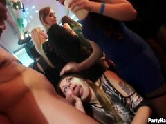 Cfnm, Pisello, Europea, Gruppo, Festa, Punto di vista pov, Calze, Ragazza