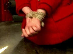 Loiroa, Fêmea, Amordaçar, Amarrada