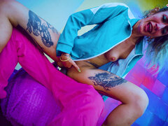 Amador amadora, Anal, Traseiro, Alemãoã, Piercing, Duro, Esguichando, Tatuagem