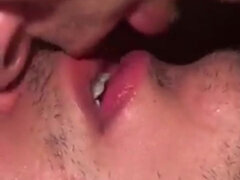Arabe, Lécher le cul, Grosse bite, Sucer une bite, Branlette thaïlandaise, Fait maison, Embrassement