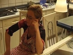 Sitominen alistaminen sadomasokismi masokismi, Sidonta, Alistaminen, Nais alistaja, Vanhempi, Äiti jota haluaisin panna, Orja