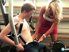 Anale, Culo, Bionda, Pompino, Hd, Matura, Matura anale, Mamma che vorrei scoparmi