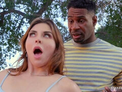 Anális szex, Hatalmas hátsó, Monumentális dákó, Cumizás, Fajok közötti, Érett feleség, Szabadban, Begyek