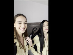 Velik kurac, Fafanje, Zunanji izliv, Dekle drka tiča, Poljubljanje