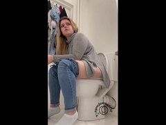 Amatör, Brunett, Pruttar, Fetisch, Kissar, Solo, Tonåring, Toalett