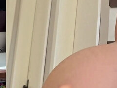 Leie, Grosser schwanz, Grosse titten, Braunhaarige, Gesichtssitzen, Latina, Lingerie, Reiten