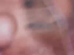 Enthousiasteling, Grote mammen, Sperma shot, Ondergoed, Masturbatie, Moeder die ik wil neuken, Shemale, Alleen
