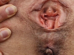 Outdoors Naked Gaping My Pussy and Pissing