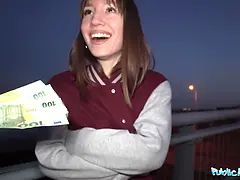 Kukk suging, Brunette, Sperm skott, Hd, Monster, Synsvinkel, Offentlig, Realitet