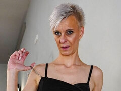 素人, ブロンド, 指いじり, 熟年, 自然山雀, ショートヘア, 一人, オッパイの