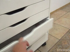 Morena, Tchecoa, Consolo