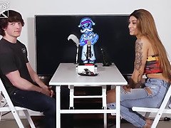 This big ass babe Ivy Steele is so fucking hot and horny