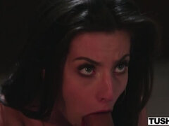 Anal, Stor stjärt, Stor kuk, Brunett, Ansiktsbehandling, Hårig, Hd, Tonåring