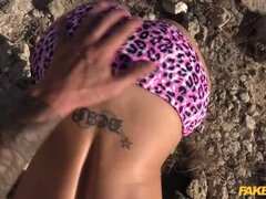 Amateur, Corridas faciales, Pajear, Al aire libre, Pov, Anilingus, Uniforme, Voyeur