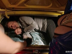 Bundão, Pauzão, Peitos grandes, Boquete, Transar de quatro, Mulheres homem, Mãe gostosa, Adolescente