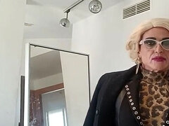 Enthousiasteling, Huisgemaakt, Ladyboy, Alleen