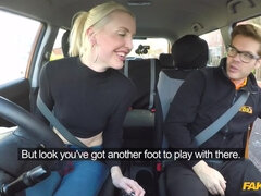 Amatör, Anal, Avsugning, Doggystyle, Fingering, Handjobb, Pov, Våt