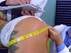 Big-ass, mature, double-penetration