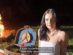 Krásky, Brunetka, Podvádění, Roztomilá, Hd, Venku, Teenka, Kozičky