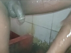 Leie, Bad, Handjob, Solo