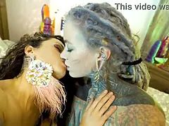 Amateur, Cul à la bouche, Doigter, Hd, Orgasme, Maigrichonne, Tatouage, Nénés