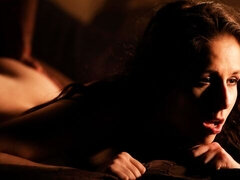 큰 엉덩이, 큰 음경, 오랄섹스, 흑갈색 머리, 도기스타일, 자연의 가슴, 청소년, 젖가슴