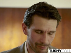 Niania, Brunetka, Wytrysk, Kutas, Twarzowy, Lizanie, Bielizna, Jazda konna