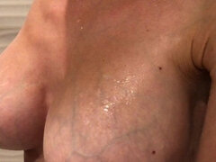 Amatéři, Koupelna, Pissing, Sólo