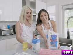 Långt ner i halsen, Snopp, Grupp, Hardcore, Kök, Orgie, Tonåring, Tuttar