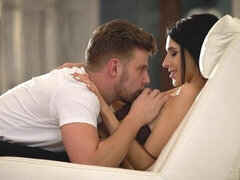 Анальный секс, Большой член, Минет, Брюнетки, Собачьи, Натуральные сиськи, Тощие, Молоденькие