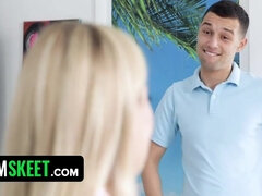 Μεγάλος κώλος, Μεγάλα βυζιά, Ξανθιά, Βαθυ λαρυγγι, Πούτσος, Φυσικά, Οργασμός, Έφηβος