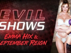 黒人, キス, レズビアン, なめる, オナニー, 淫乱熟女, オマンコ, ストリッピング