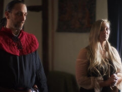 Tette grandi, Pompino, Stivali, Da dietro, Europea, Baciando, Leccata, Capelli corti