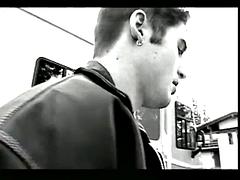 Monumentális dákó, Cumizás, Ondó fröcskölés, Arcra élvezés, Meleg, Kőkemény, Érett feleség, Régebbi évjáratú pornó