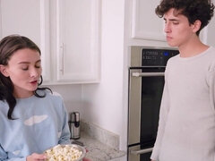 Babe, Notranji izliv, Majhen, Prvoosebno snemanje seksa, Grobo, Krilo, Najstnice, Joške