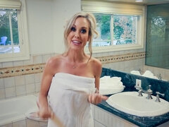 Grosse bite, Gros seins, Blonde, Sucer une bite, En levrette, Hd, Mère que j'aimerais baiser, Seins naturels