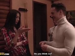 Brunetka, Na tvár, Peniaze, Piercing, Tetovanie, Švédska rojka